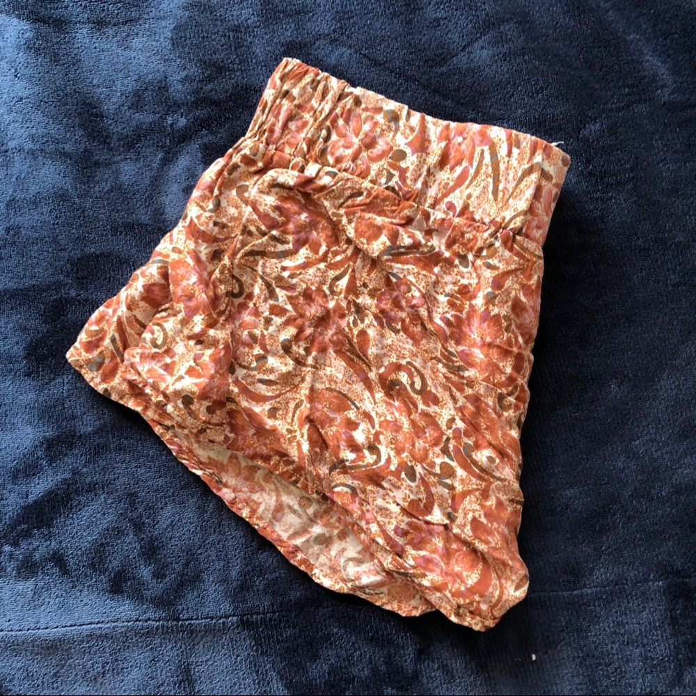 Flows Short Shorts!
